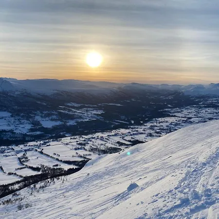 Vangslia, Oppdal. Lekker Med Inn/ski Ut *